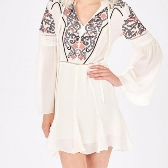 Parker milly 100% silk embroidered dress szS - Picture 3 of 12